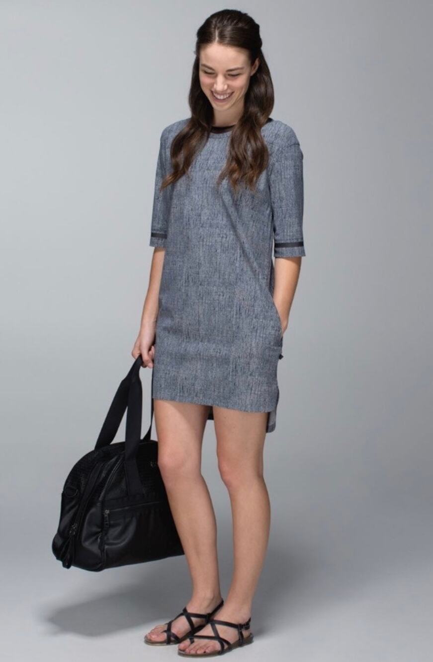 Lululemon Get It On Dress in Burlap Texture Black Dune Size 6 Active Athleisure